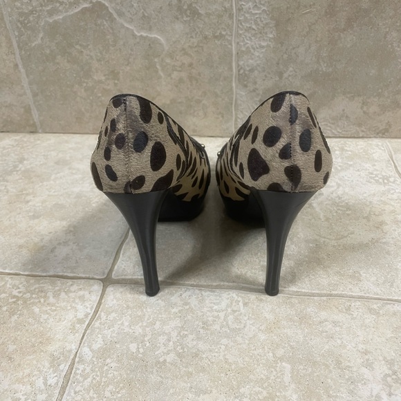 Michael Kors Fulton Heels - Picture 4 of 6